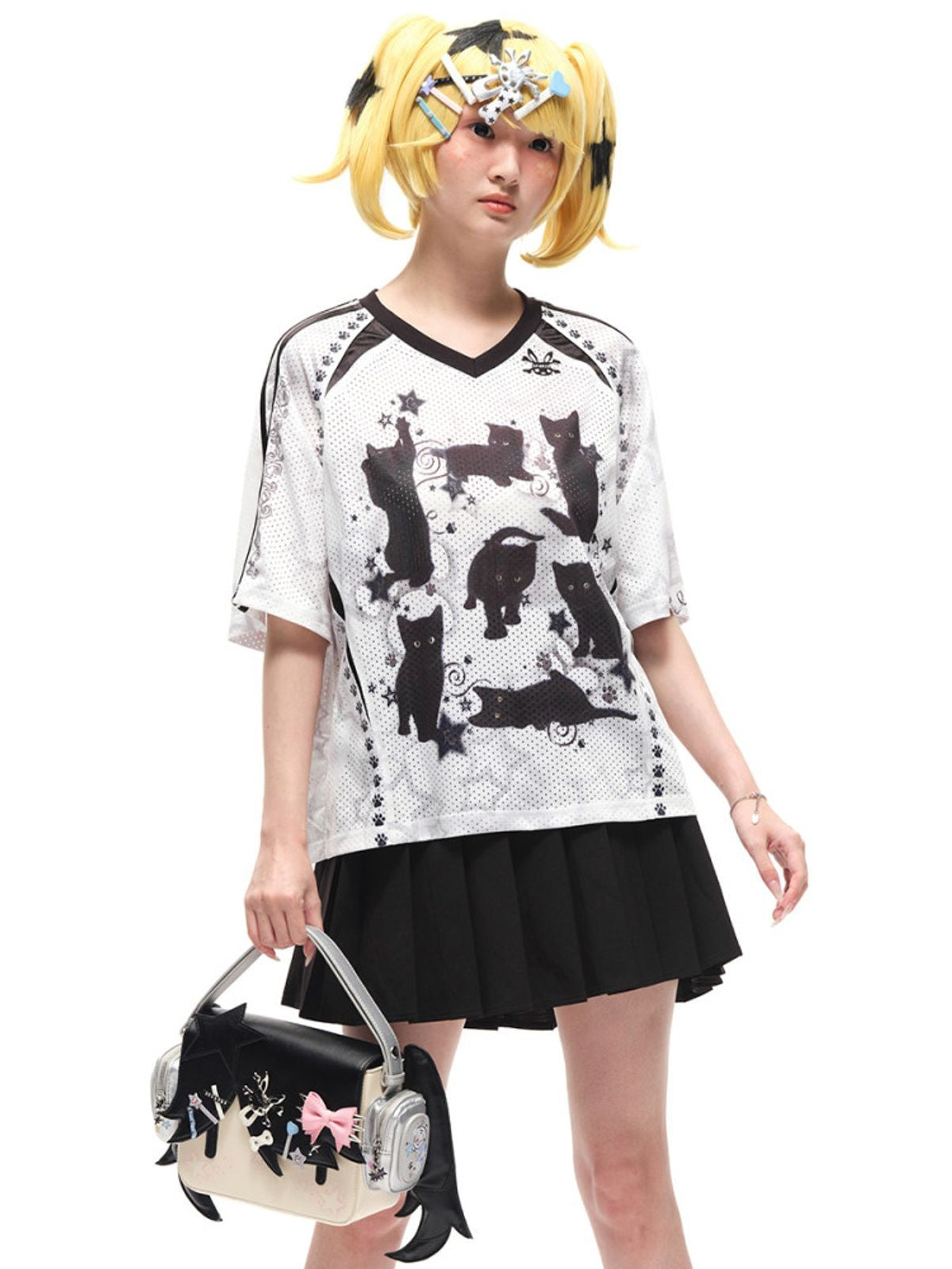 CFIERCE Black Cat Graphic Jersey in White - On Model