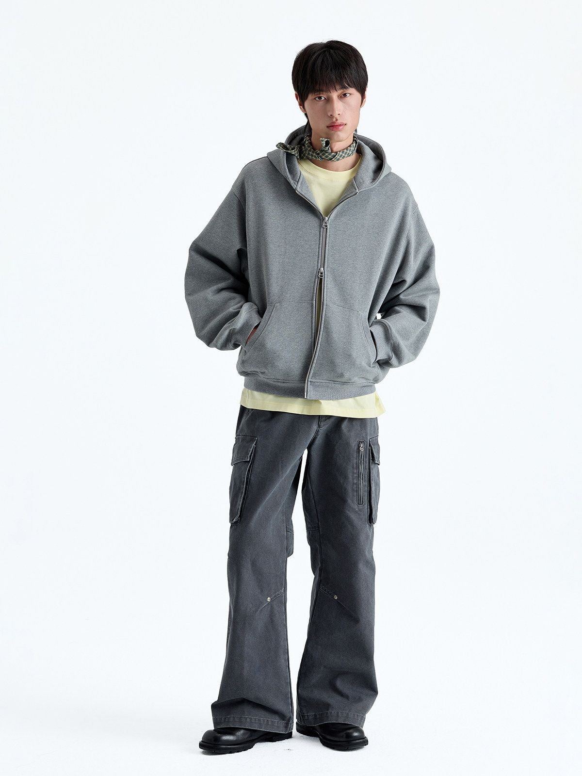 NANS 580g Heavyweight Cropped Double Zip Hoodie in Gray - On Model