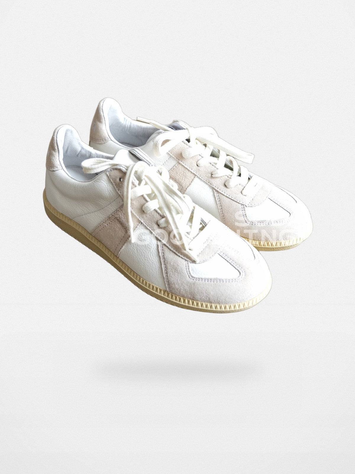 Soda Trends Italian Leather German Army Trainers in White/Ecru