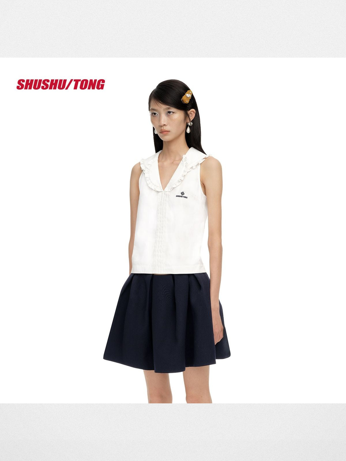 SHUSHUTONG Ruffled Double Collar Cotton Shirt in White - On Model
