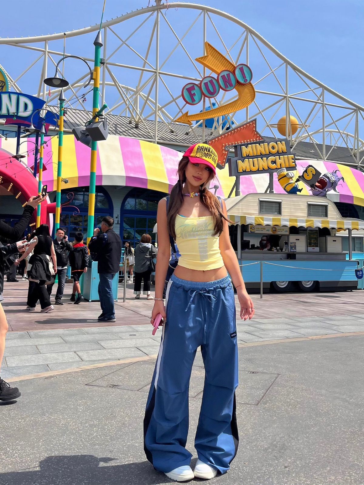 BLINDNOPLAN Double Waistband Parachute Cargo Pants in Navy Blue - On Model