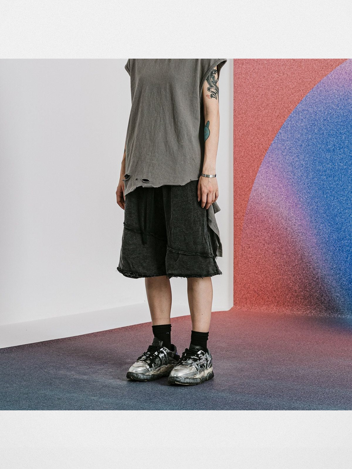 LOSTCTRL Raw Edge Panel Sweat Shorts in Gray - On Female Model