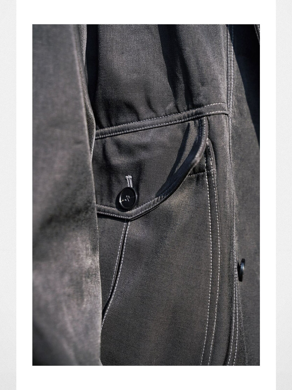 Retro 21 Contrast Stitch Boxy Jacket in Black - Detail