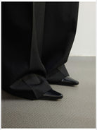 RandomPiece Single Pleat Merino Wool Trousers in Black - Detail