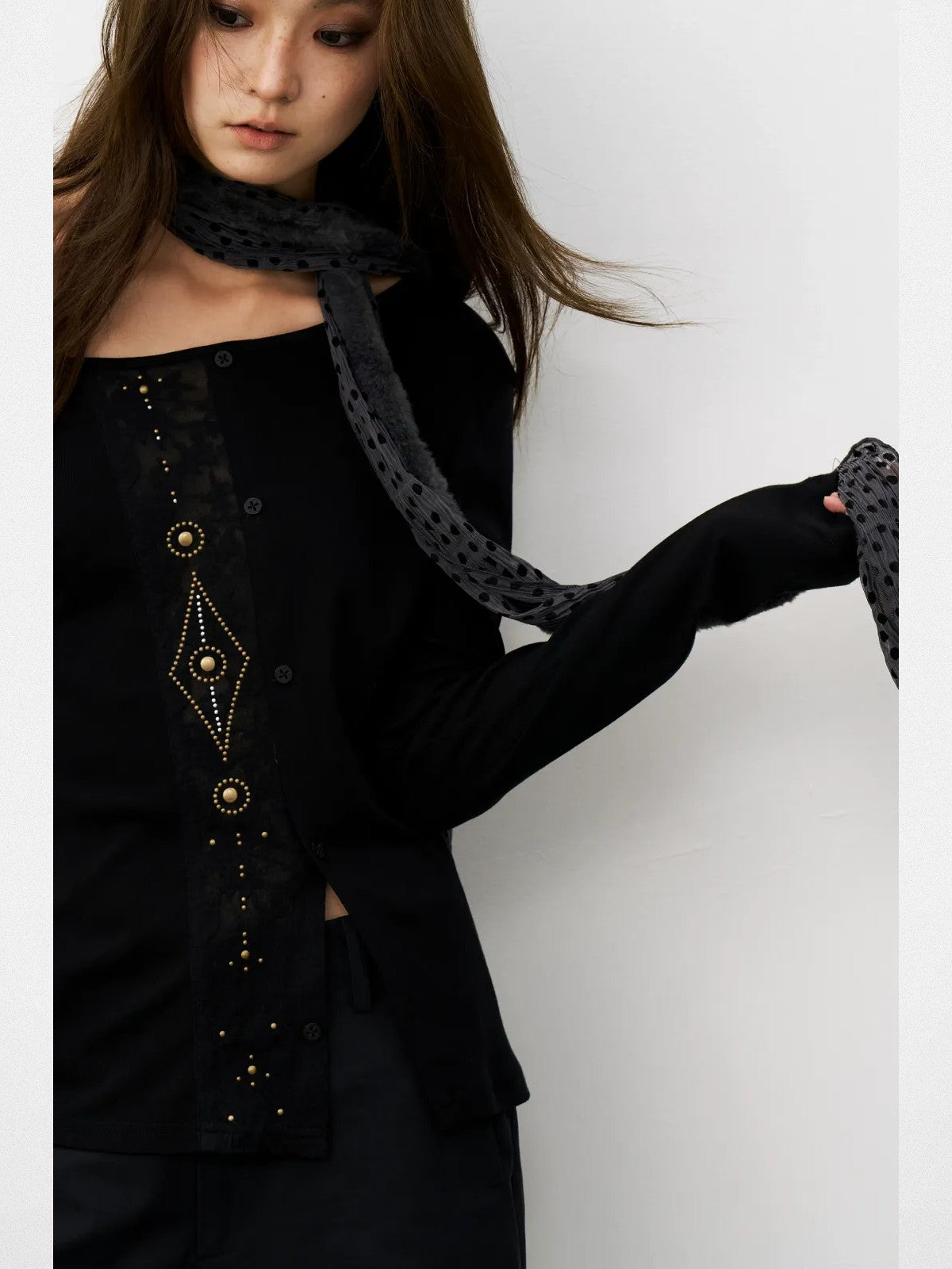 THELIGHT Plush Trim Polka Dot Scarf in Black - On Model