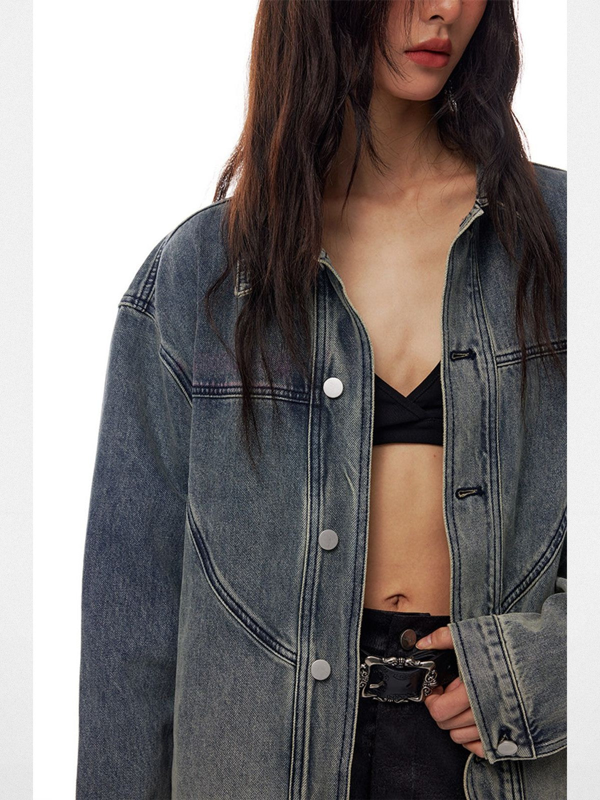 THELIGHT OFFICIAL Washed Distressed Denim Jacket in Blue - On Model