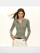 ARISEISM Slim Cable Knit Cardigan in Gray