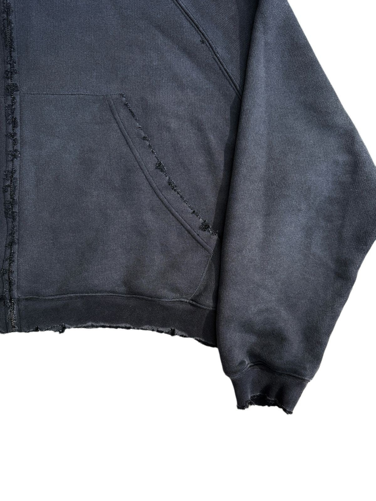 UNKNOWNWORLD Distressed Washed Zip Up Hoodie in Black - Detail