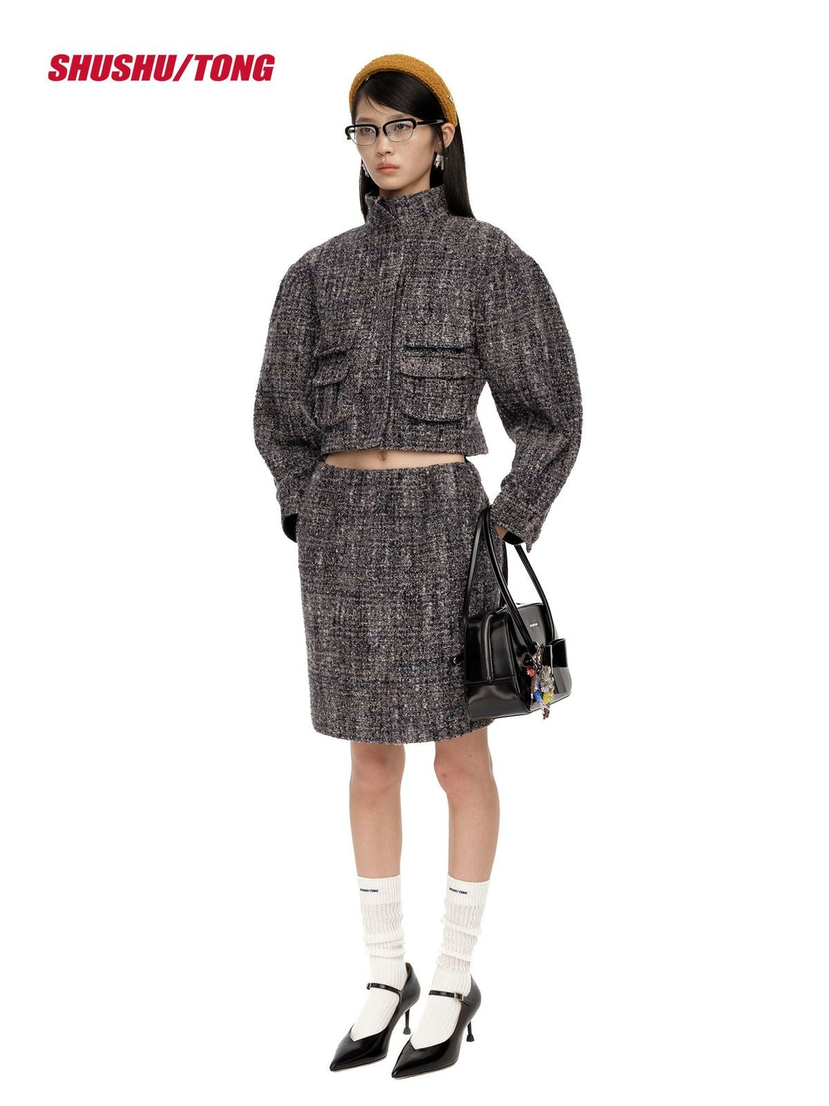 SHUSHU/TONG Wide Sleeve Cropped Jacket in Gray - On Model