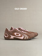 OLDORDER Hello Kitty Retro Turbo Lite Sneakers in Brown