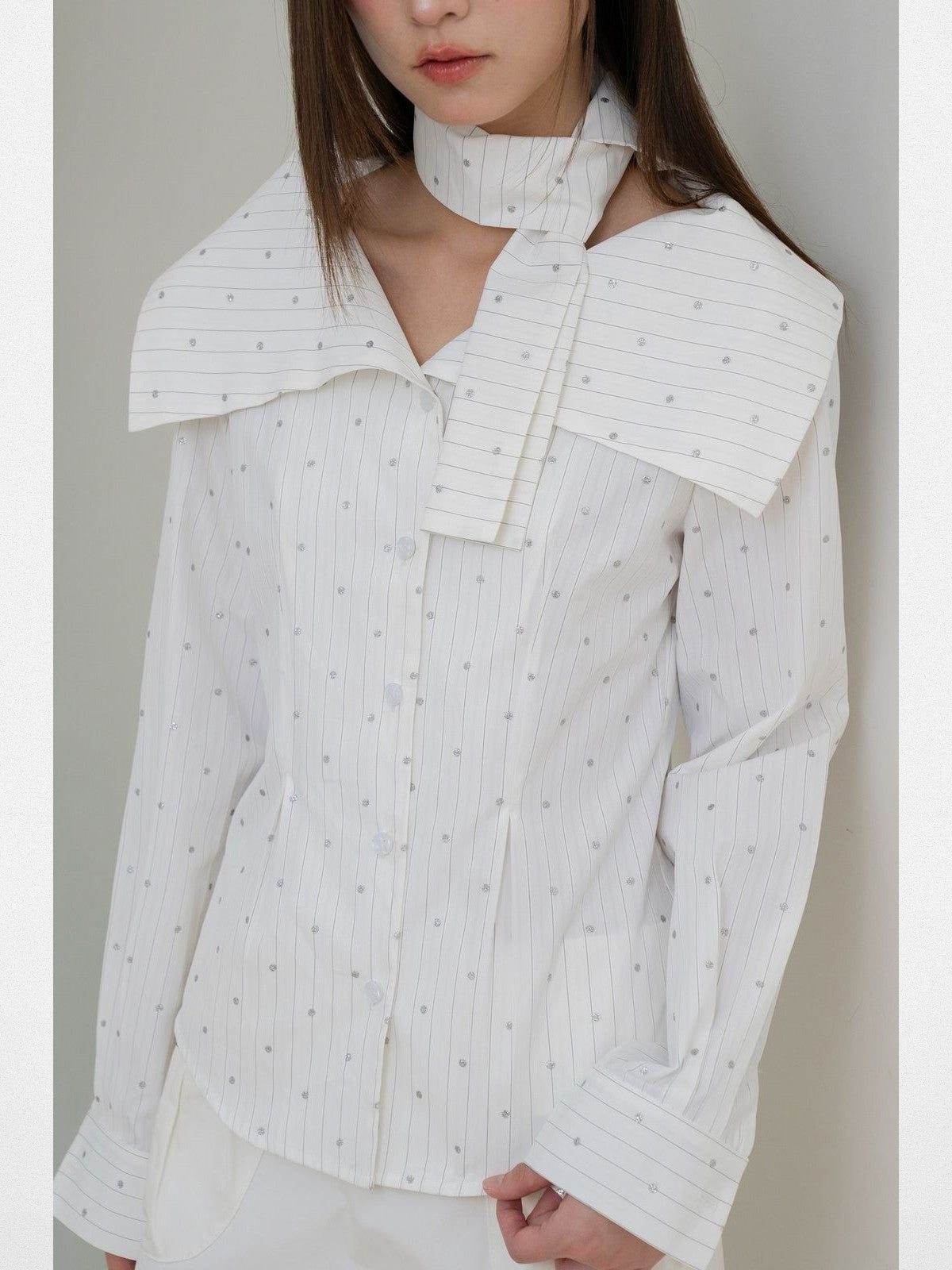 THELIGHT OFFICIAL Striped Dotted Shirt with Neck Scarf in White - On Model