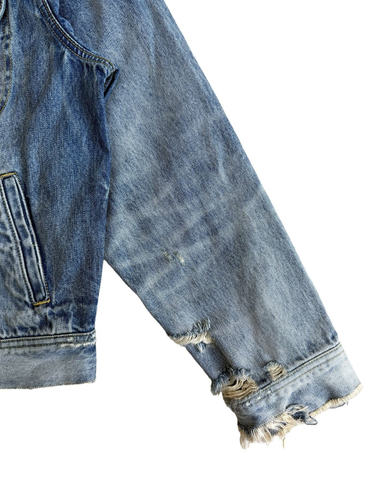 UNKNOWNWORLD Heavy Distressed Denim Jacket in Blue - Detail