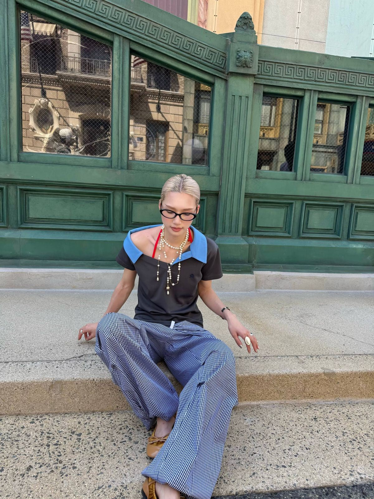 BLINDNOPLAN Cropped Irregular Shoulder Polo in Gray - On Model