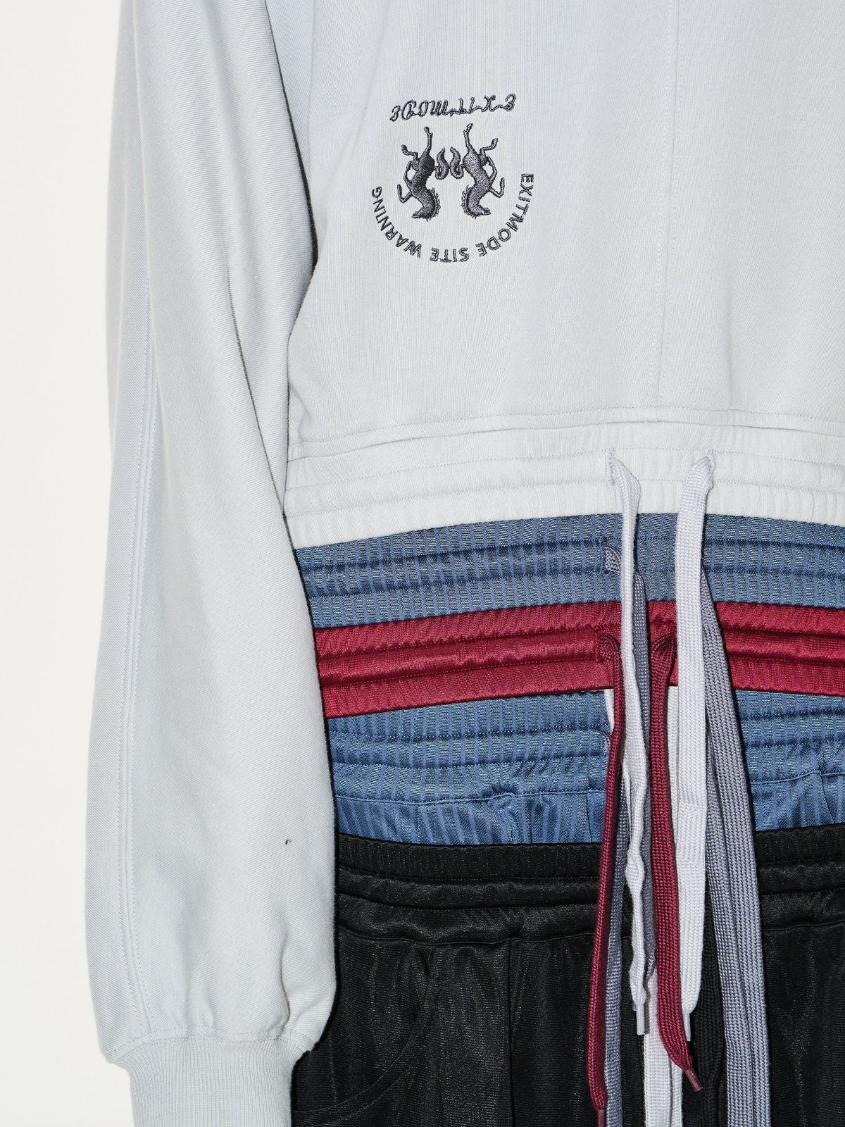 BLINDNOPLAN Spliced Layered Waistband Hoodie in Gray - Detail