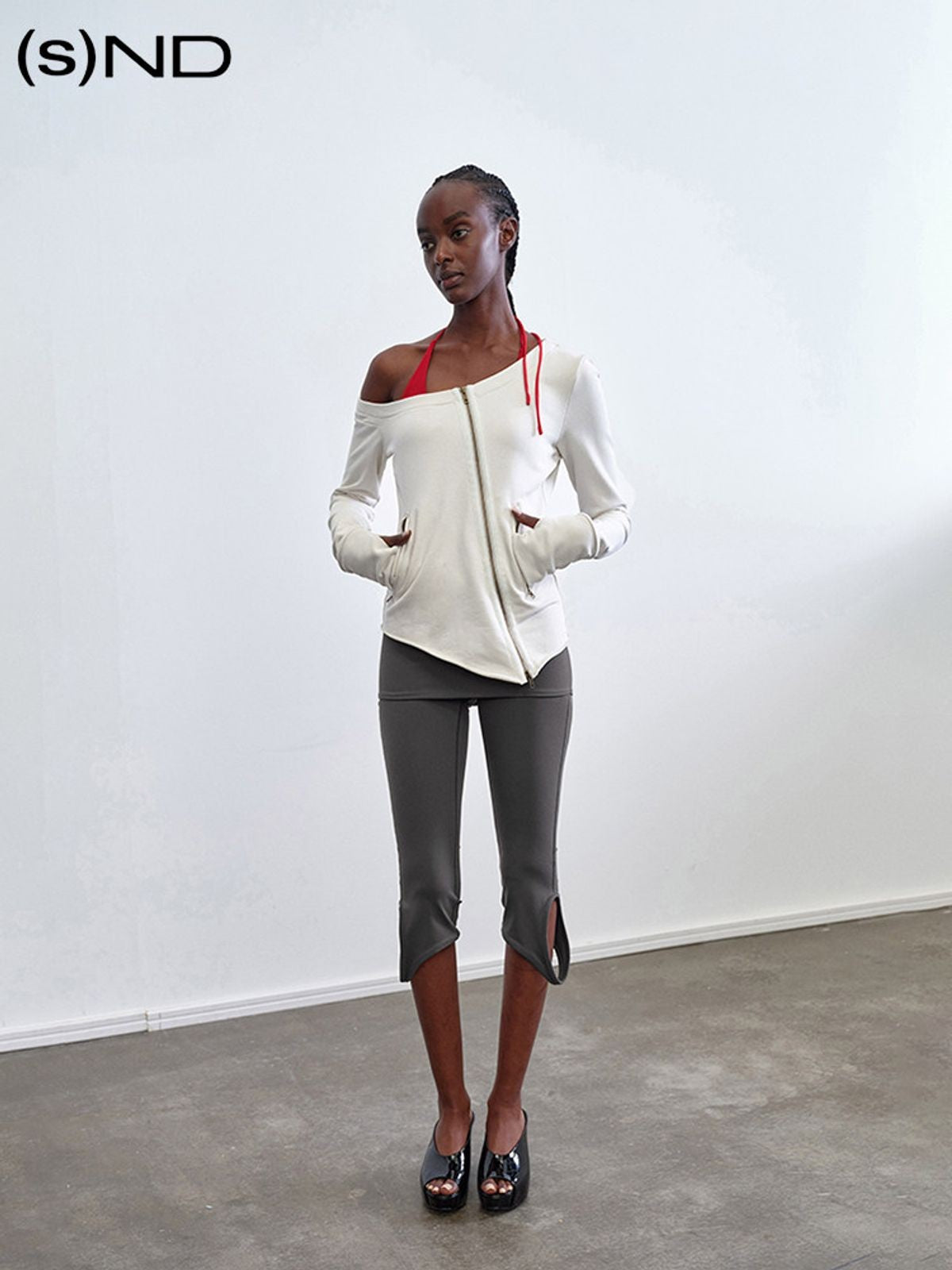 RARELY ALIKE Asymmetric Zip Off Shoulder Sweatshirt in White - On Model