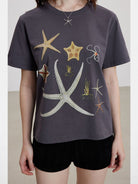 THELIGHT OFFICIAL Starfish Rhinestone T Shirt in Gray - On Model
